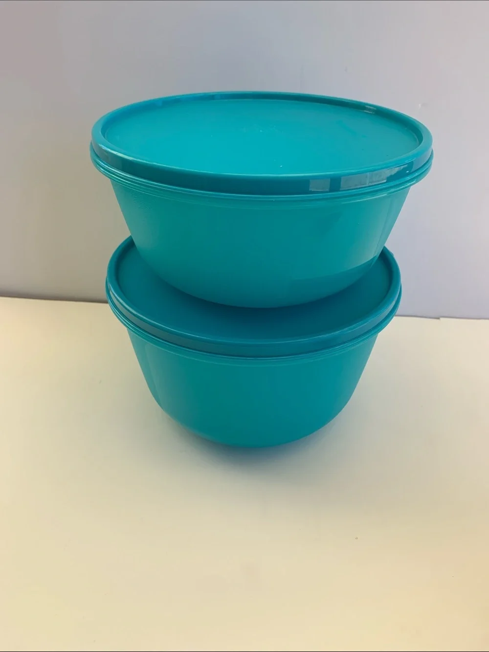 Tupperware Turquoise Stackable Food Storage Bowls (2-Pack)